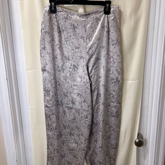 Victorias Secret Gray Snake Print Satin Pajama Set Tank Top & Pants Loungewear L - Picture 4 of 15